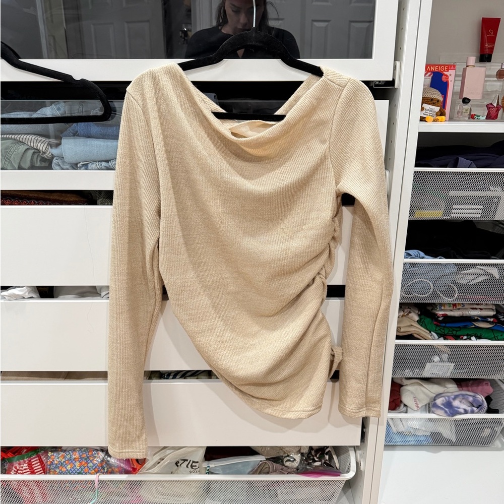 Cream Long Sleeve asymmetrical Knit Top